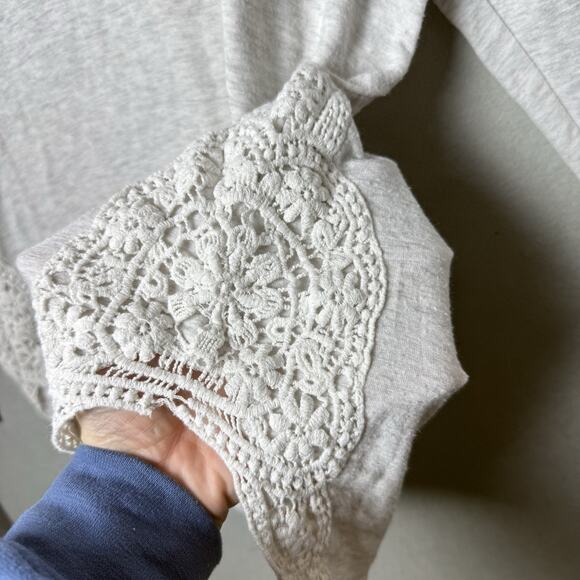 Christopher & Banks Sweater Ivory Pullover Ribbed Side Lace Detail Women’s L - Picture 6 of 12